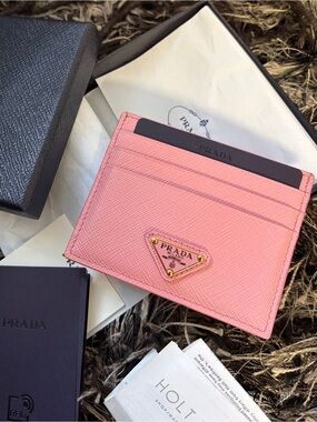 小物 2001s prada archive basic key&card case Prada Key & Card Holders for Women on Sale up to 90% Off: Poshmark